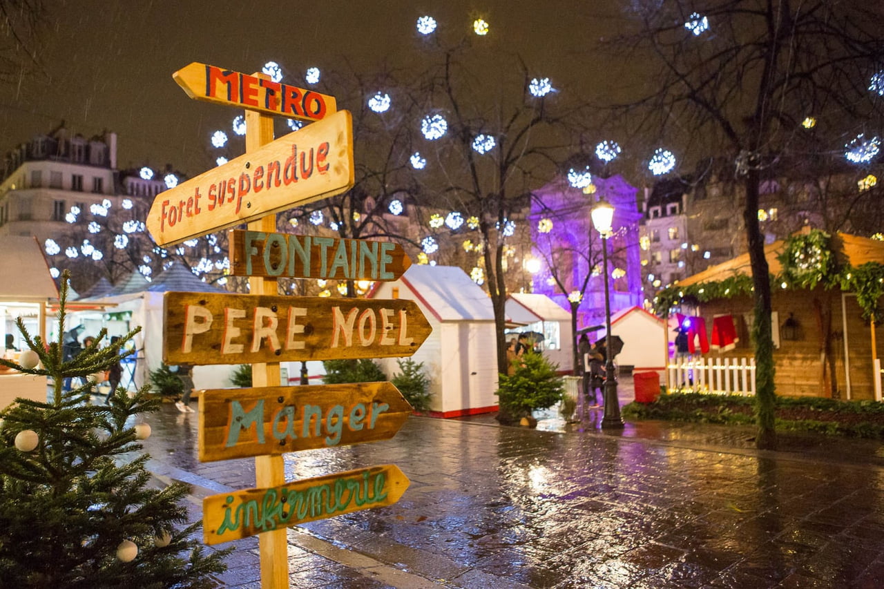 Christmas Market in Paris – Les Amis du Général